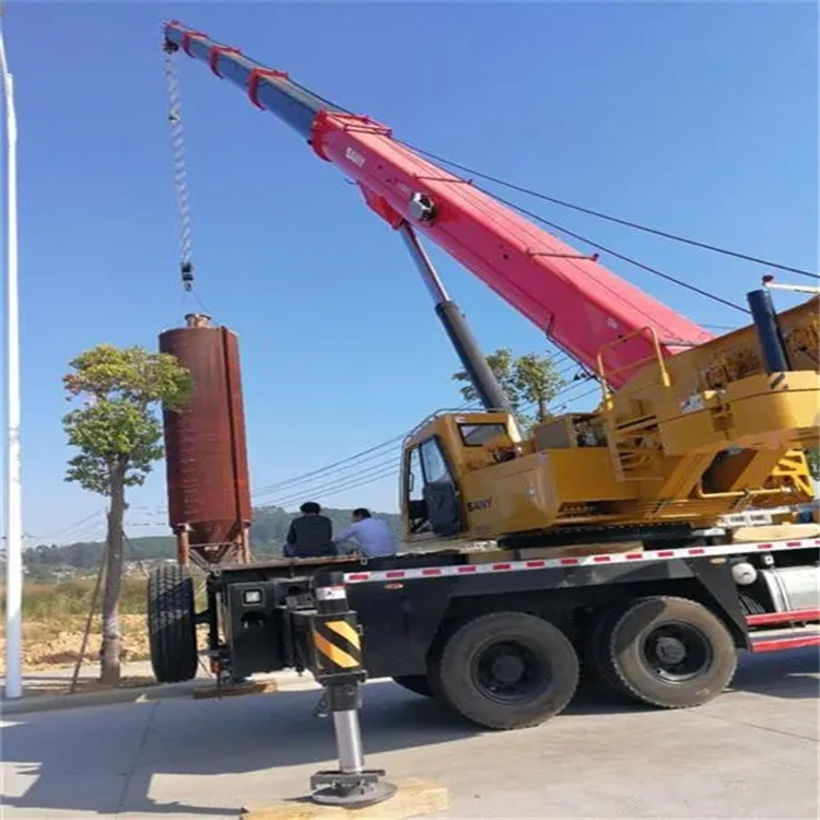 群英乡专业吊车租赁多少钱