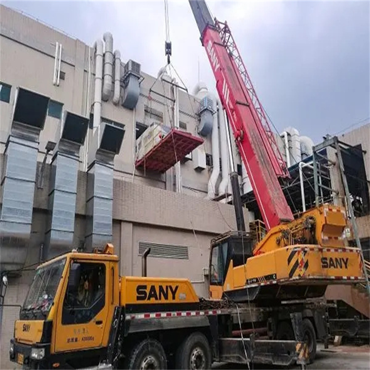 群英乡租赁大型汽车吊，助力工程项目高效进行