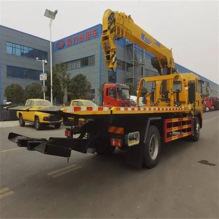 群英乡附近小随车吊出租电话，轻松解决搬运烦恼